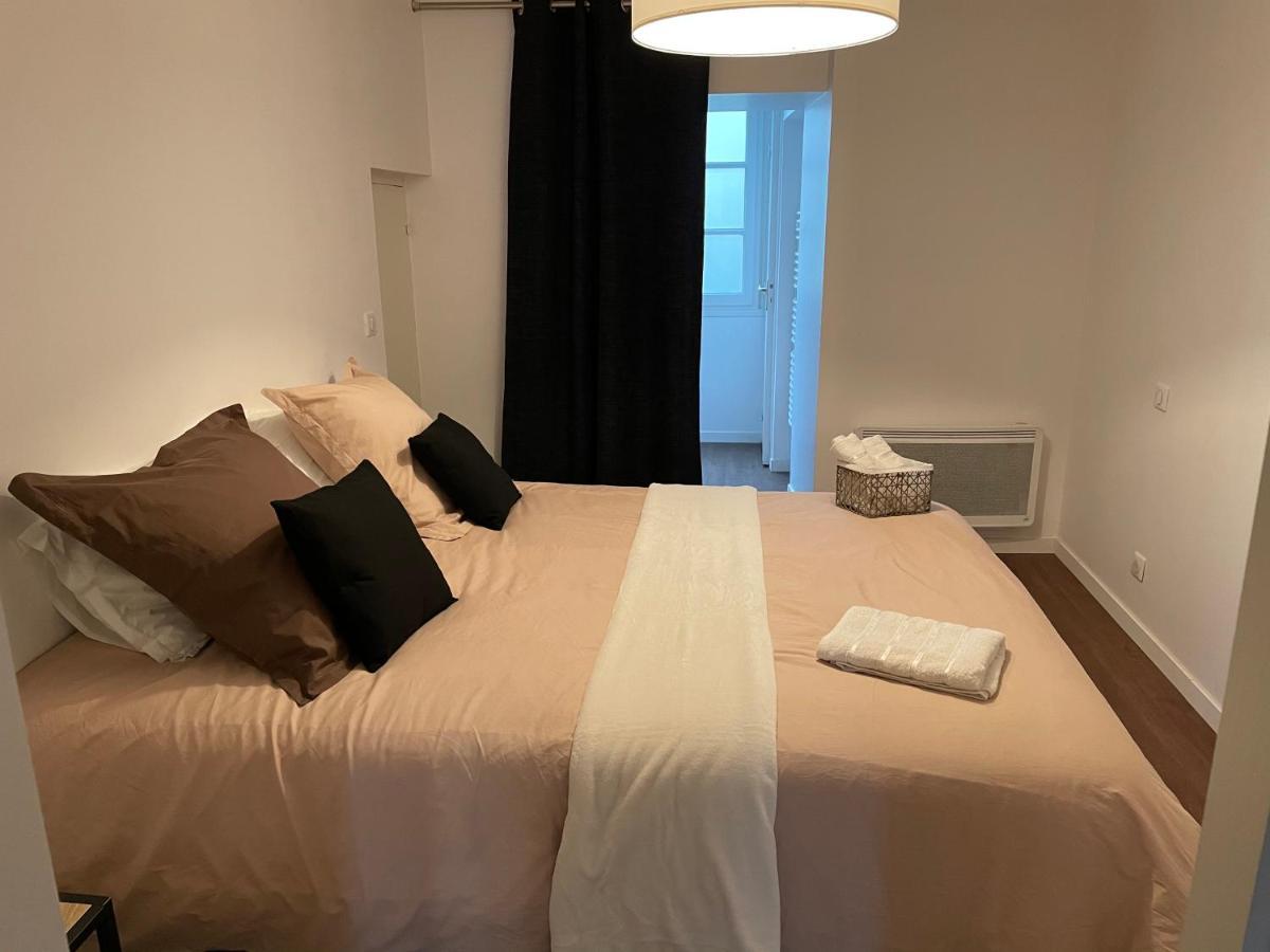 T1 bis 35 m2 lit queen size tout équipé Pau Extérieur photo